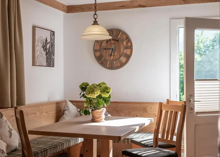 Ferienhaeuser * 迈尔霍芬