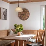 Ferienhaeuser * 메이른호픈