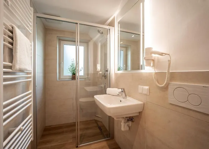 Ferienhaeuser Alpehytte