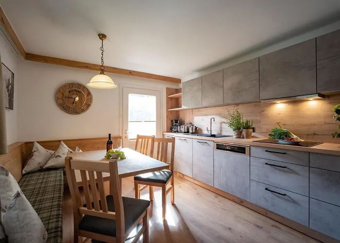 Ferienhaeuser Alpstuga Mayrhofen